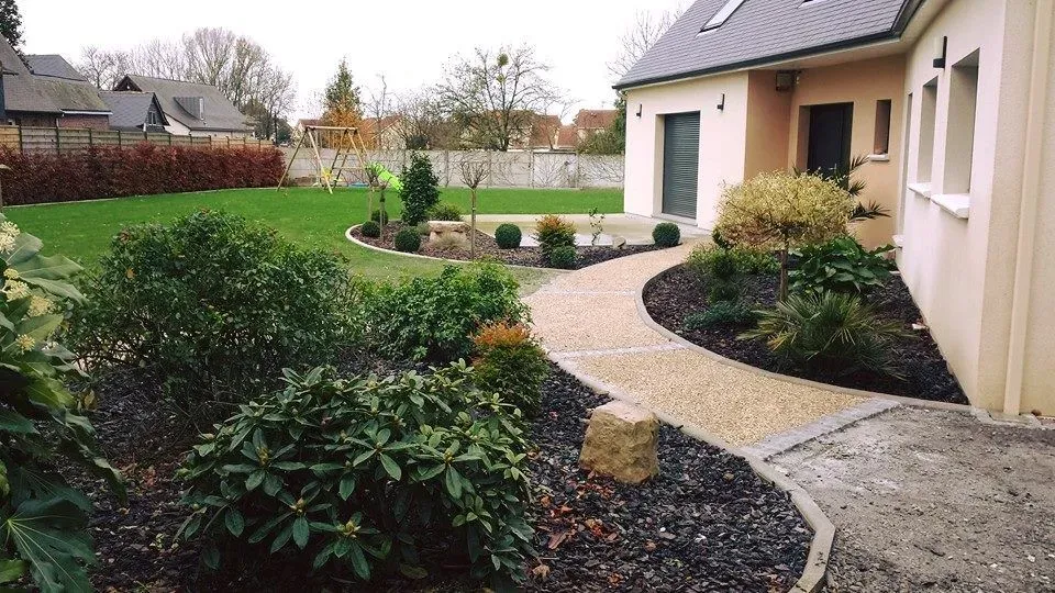 Aménagement de jardin sur mesure (1)webp